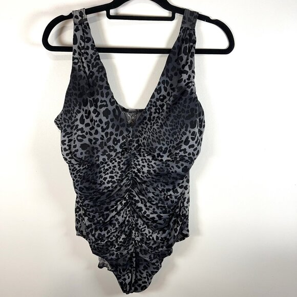 MIRACLESUIT Animal Leopard Print Ruched Front One-Piece Bathing Suit‎ 22W Beach - Picture 1 of 9
